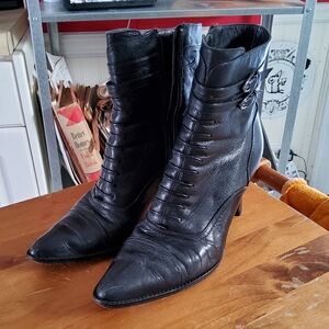 Via Spiga Black Leather Ankle Boots (Victorian/goth/vintage)